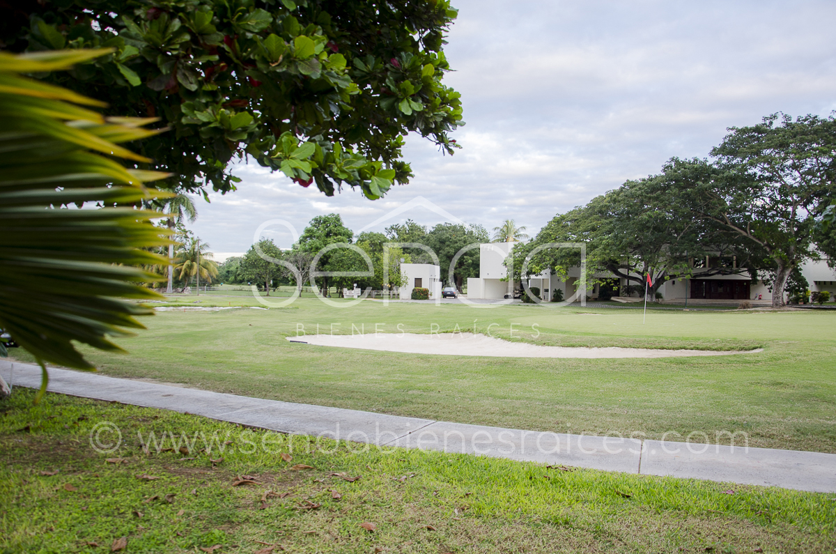 2019-12-03_23_17_14_19KG-38 Casa en venta en La Ceiba -63.jpg